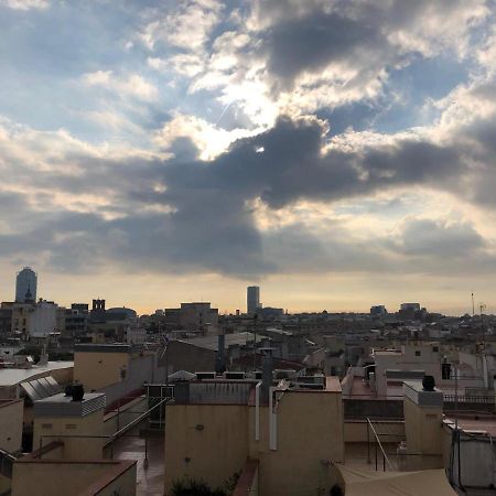 Apartments Hhb Barcelona Bagian luar foto