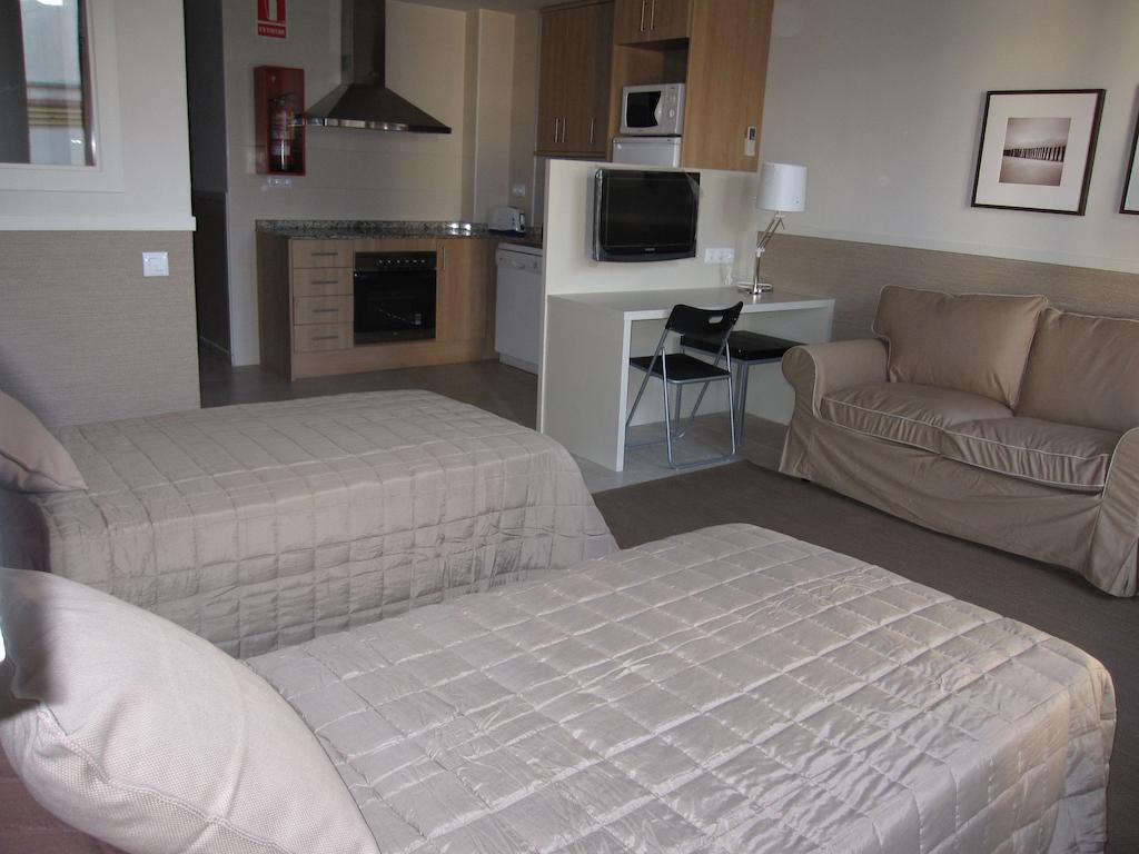Apartments Hhb Barcelona Ruang foto