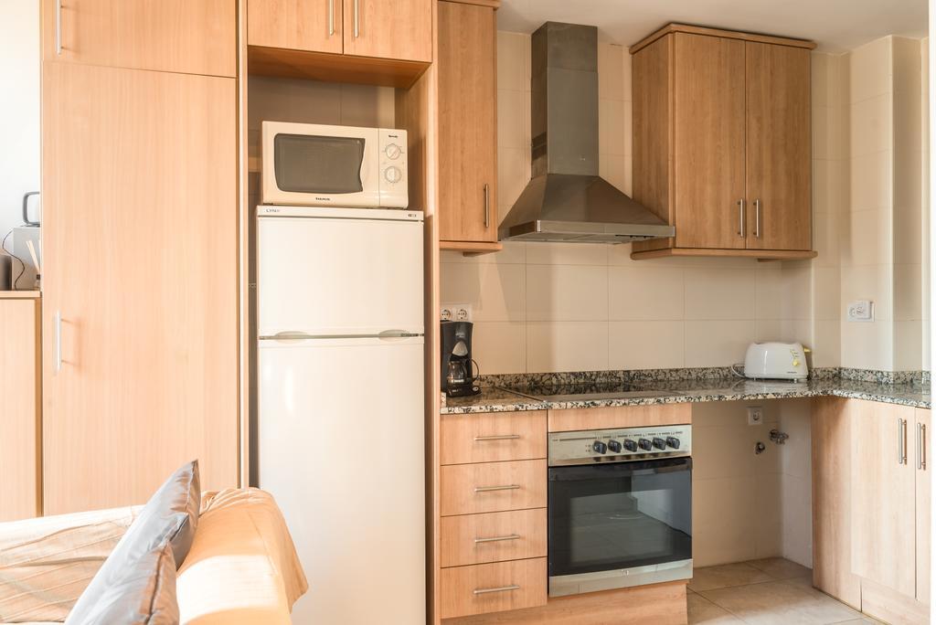 Apartments Hhb Barcelona Bagian luar foto